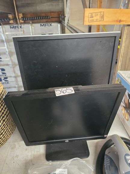 HP AND DELL MONITORS