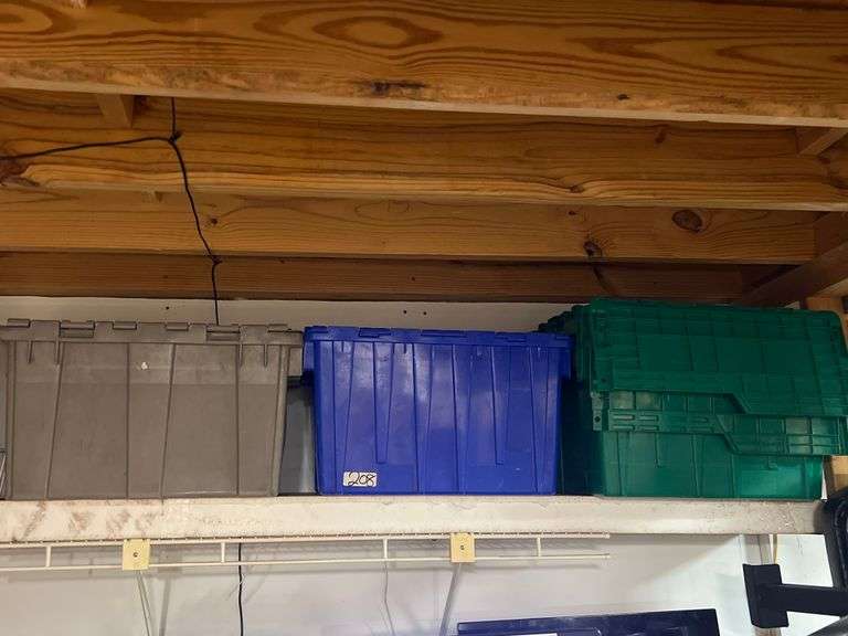 PLASTIC TOTES WITH ATTACHED LIDS