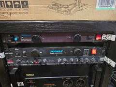 FURMAN PL-8 POWER CONDITIONER & LIGHT MODULE WITH POWER CABLE