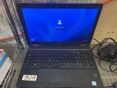 DELL LATITUDE 5580 LAPTOP POWERS ON, LOCKED WITH CHARGER INCLD.