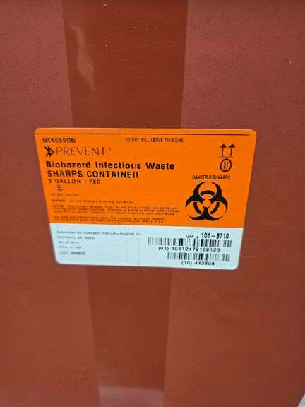 MCKESSON BIOHAZARD INFECTIOUS WASTE SHARPS CONTAINER 3gal RED *empty*