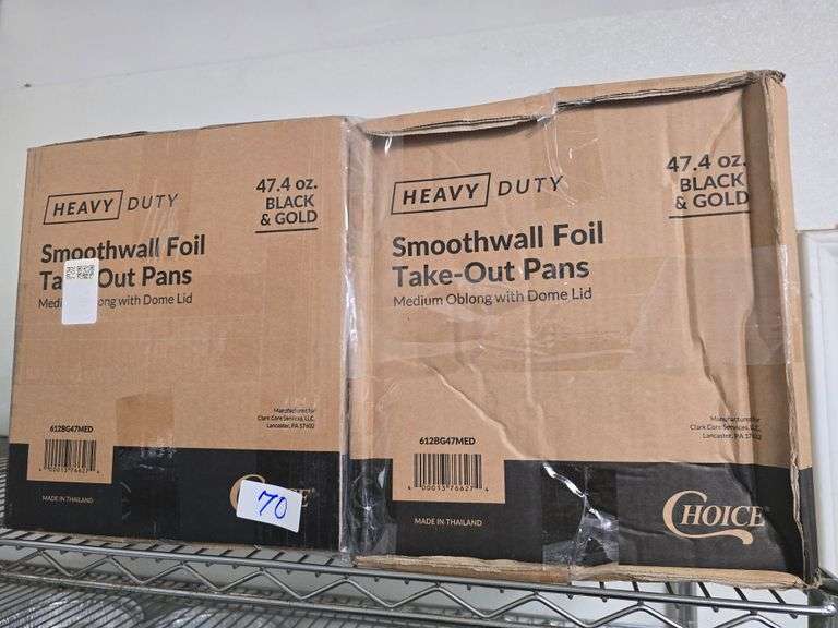 CHOICE HEAVY DUTY SMOOTHWALL FOIL TAKE OUT PANS MEDIUM OBLONG WITH DOME LID 47.4OZ BLACK & GOLD 612BG47MED 50 PER CASE