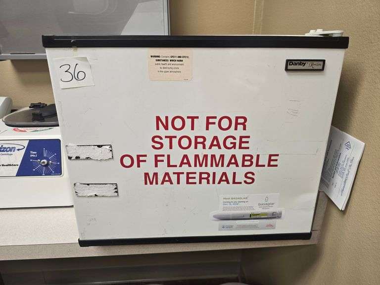 DANBY REVERSIBLE MEDICAL COUNTERTOP FRIDGE WITH SUPPLIES INCLUDED INSIDE