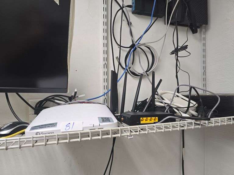 ELECTRONICS INCLUDING ACER MONITOR, SWANN DIGITAL VIDEO RECORDER, WIFI AND ETHERNET MODULES, AND BATTERY BACKUP UNIT