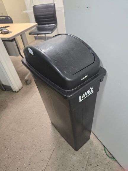 LAVEX JANITORIAL TALL WASTE BIN WITH WINCO FLIP TOP LID