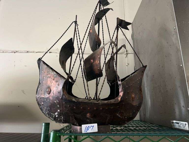 COPPER STYLE METAL PIRATE SHIP APROX 1.5'H
