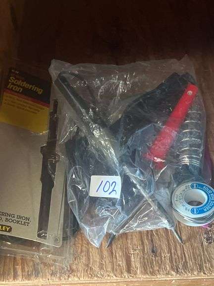 SOLDERING IRONS INCLUDING 2 IN LOT AND BASE HOLDER