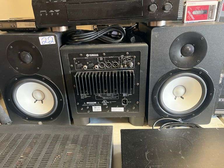 YAMAHA SOUND SYSTEM INCLUDING (2) POWERED MONITOR SPEAKER MODEL HS80M 60W & (1) POWERED SUBWOOFER MODEL HS10W 70W ALL WITH POWER CABLE