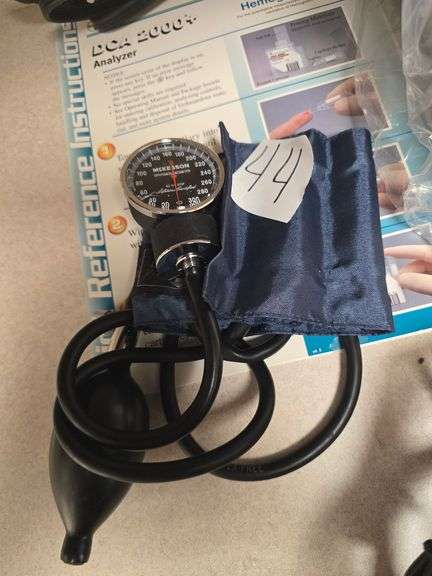MCKESSON SPHYGMOMANOMETER WITH CHILD SIZE CUFF