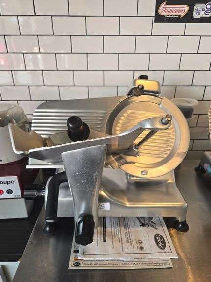 GLOBE MODEL G12 G-SERIES MANUAL FOOD SLICER 1/2HP NSF WITH MANUAL AND GUIDE INCLUDED