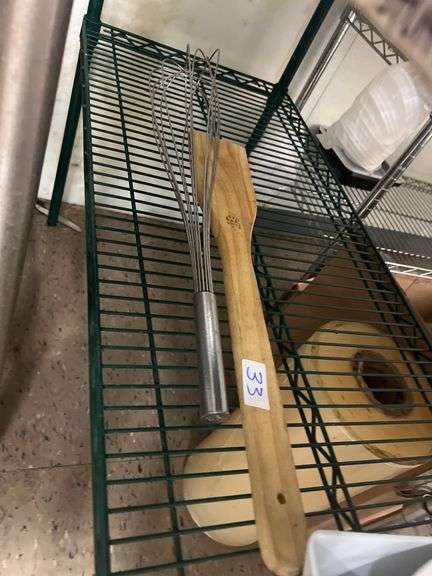 WINCO WSP-24 WOODEN SPATULA & THUNDER GROUP LARGE STAINLESS STEEL WHISK APROX 2'
