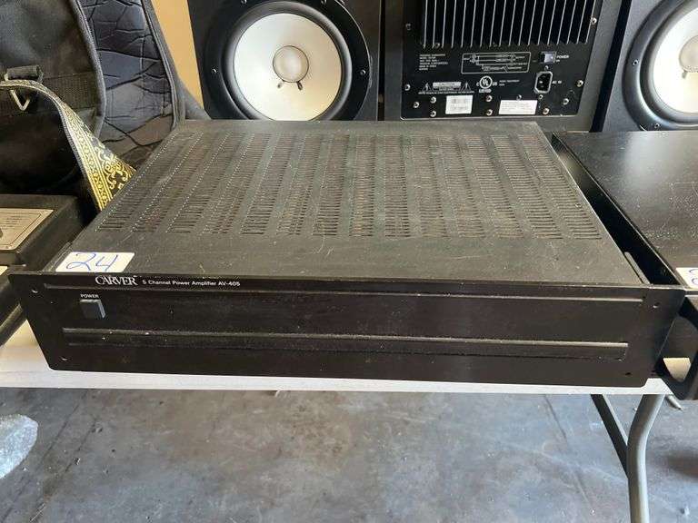 CARVER 5-CHANNEL POWER AMPLIFIER AV-405 W/POWER CABLE