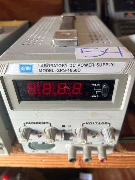 GW LABORATORY DC POWER SUPPLY MODEL GPS-1850D