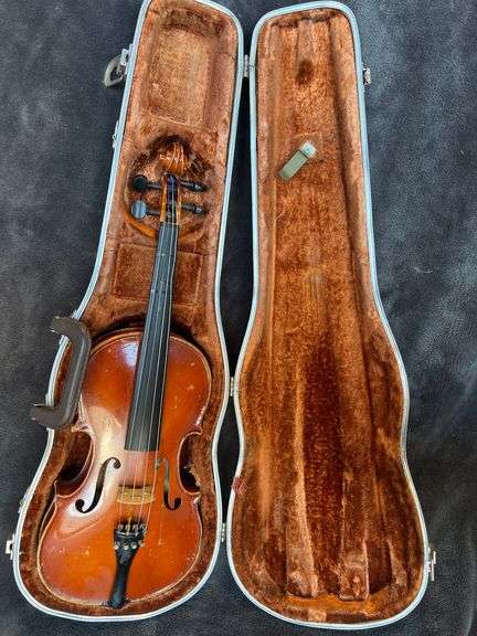 VINTAGE GLASEL VI30 VIOLIN MADE IN WESTERN GERMANY 1989 COPY OF ANTONIUS STRADIVARIUS FACIEBAT CREMONA 1713 WITH CASE INCLD.