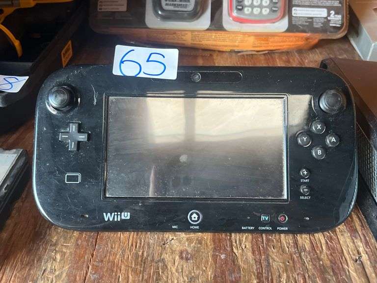 NINTENDO WII U HANDHELD CONSOLE WUP-010