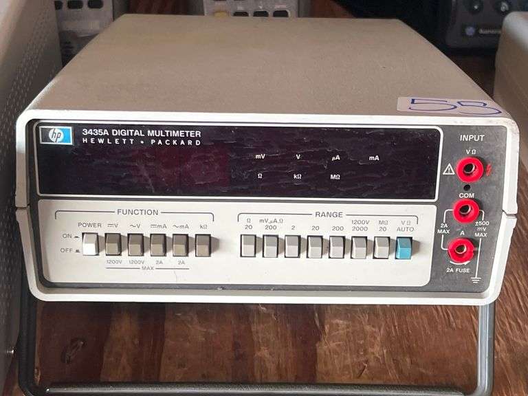 HEWLETT PACKARD 3435A DIGITAL MULTIMETER