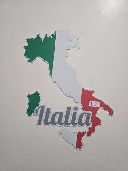 ITALY METAL WALL ART APROX 22"x14"