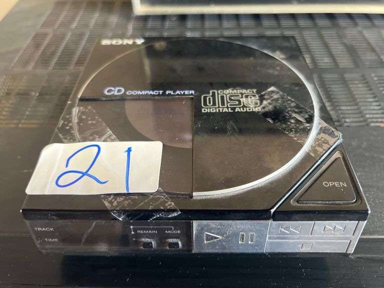 1984 SONY D-5 CD PLAYER