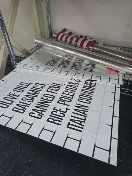 MISC DÉCOR AND SUPPLIES