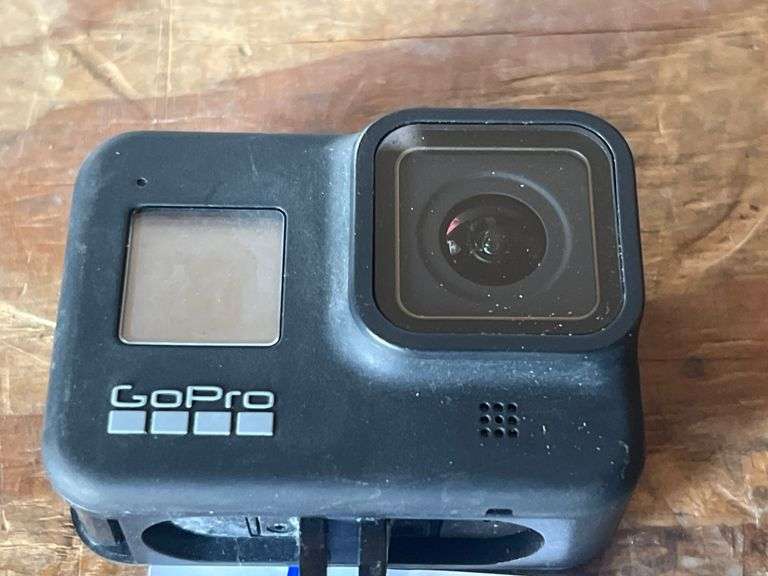 GOPRO 8 BLACK ACTION CAMERA BATTERY NOT INCLD.