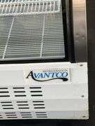 AVANTCO REFRIGERATION 178DLC36HCW 36" WHITE CURVED GLASS REFRIGERATED DELI CASE WITH 3 REMOVABLE METAL SHELVES  VERY CLEAN GREAT WORKING CONDITION
