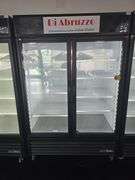 TRUE GDM-49-HC~TSL01 COMMERCIAL 2-DOOR REFRIGERATOR WITH 7-INNER SHELVES, ON WHEELS, IN GREAT WORKING CLEAN CONDITION