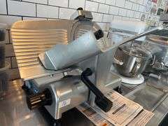 GLOBE MODEL G12 G-SERIES MANUAL FOOD SLICER 1/2HP NSF WITH MANUAL AND GUIDE INCLUDED