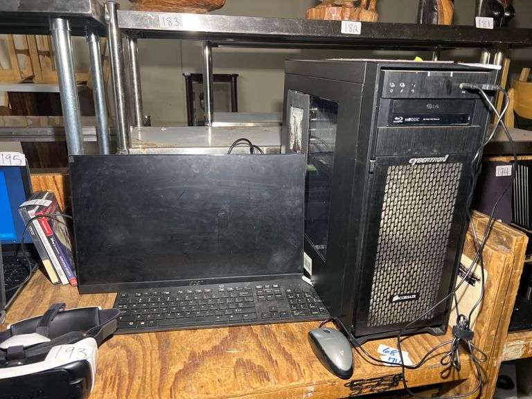 CORSAIR CYBERTRON PC GAMING COMPUTER FOR PARTS OR REPAIR WITH MEMORY INSIDE, WITH ACER MONITOR, POWER CABLES, USB KEYBOARD AND MOUSE ALL INCLD.