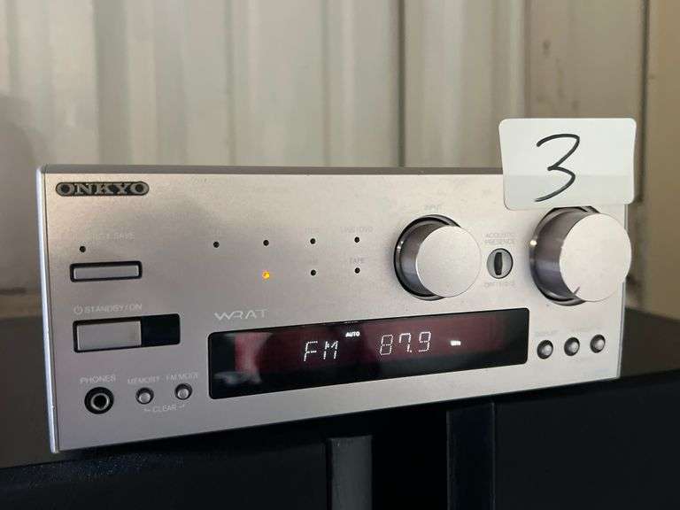 ONKYO FM STEREO AM TUNER AMPLIFIER R-805X