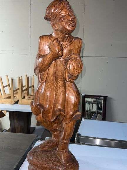 SOLID WOOD HAND CARVED AFRICAN STATUE DÉCOR APROX 29"H