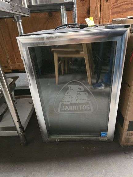 IDW DISPLAY MINI REFRIGERATOR MODEL GS-2.5-NA34B 2.34cu.ft. 110-120V .78A R600a REFRIGERANT APROX 18"x20"x2'