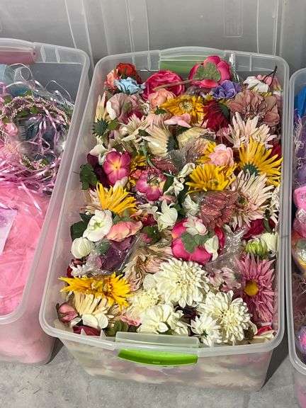 FAUX FLOWERS USED FOR HAIR CLIPS AND ARRANGEMENTS, SOLD PER BUNDLE