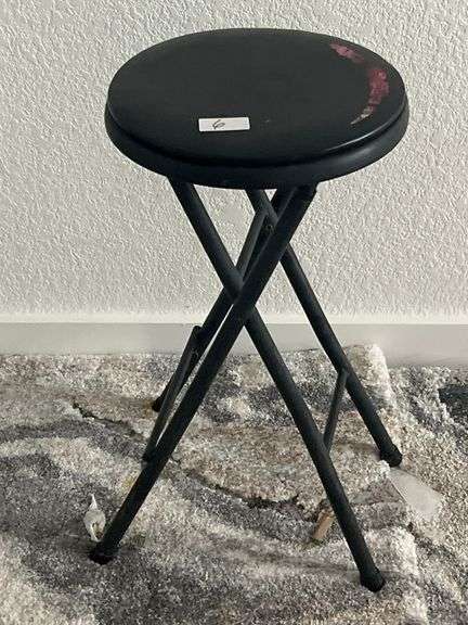2' BLACK FOLDING STOOL APROX 13"DIA