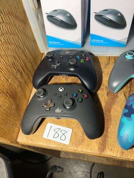 XBOX WIRELESS CONTROLLER BLACK