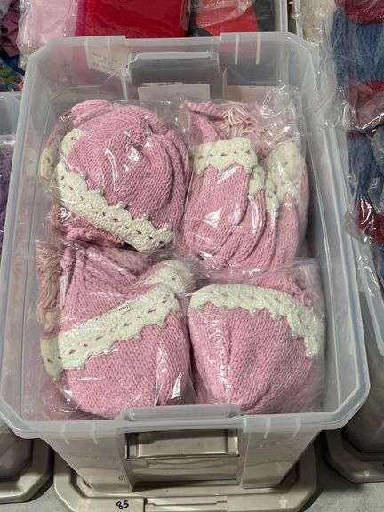 BRAND NEW HANDCRAFTED CROCHET CAPS FEATURING PINK & WHITE DESIGN MOST 2-8YRS