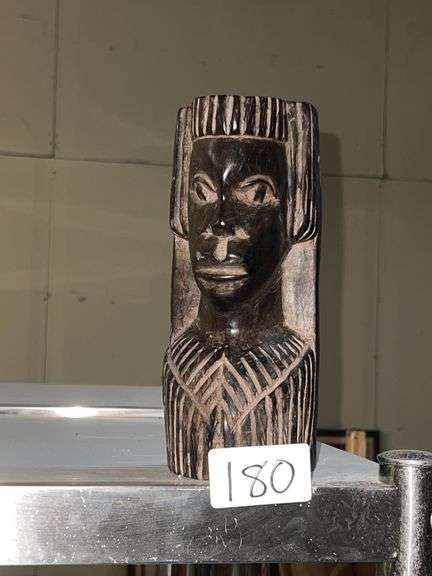 SOLID WOOD HAND CARVED AFRICAN STATUE DÉCOR APROX 10"H