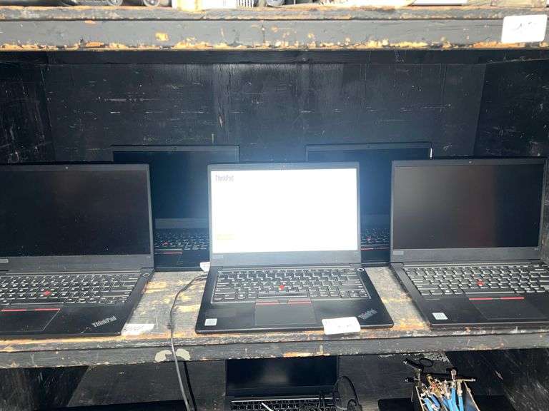 LENOVO THINKPAD E14 LAPTOPS ORIGINALLY WITH CORE i5 INTEL, NO MEMORY BUT MOST POWER ON