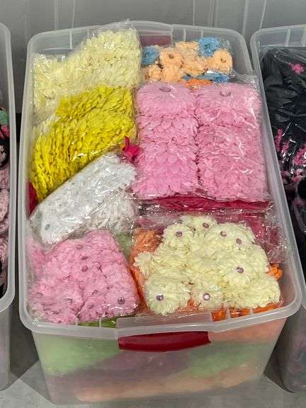 NEW FAUX FLOWERS USED FOR HAIR CLIPS AND ARRANGEMENTS, SOLD PER BUNDLE