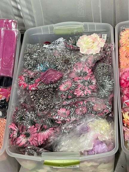 NEW FAUX FLOWERS USED FOR HAIR CLIPS AND ARRANGEMENTS, SOLD PER BUNDLE