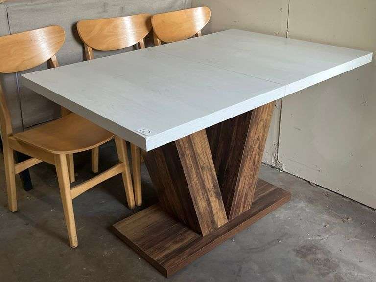 47" DINING TABLE FOR 4 WITH WHITE TOP AND HEAVY DUTY WOODEN BROWN PEDESTAL APROX 47"x31"x29.5"