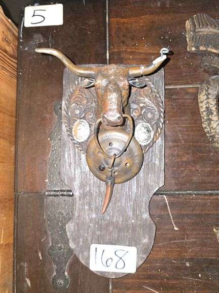 VINTAGE WOOD AND METAL WALL HANGING DÉCOR APROX 11"H