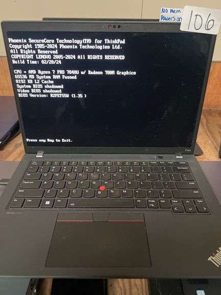 LENOVO THINKPAD P14s LAPTOP WITH AMD RYZEN PRO 7, NO MEMORY BUT POWERS ON