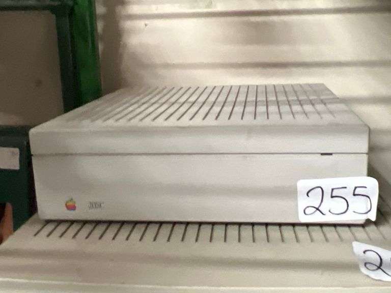 APPLE 20SC HARD DISK - THE FIRST SCSI BASED HARDRIVE MADE FOR APPLE II FAMILY