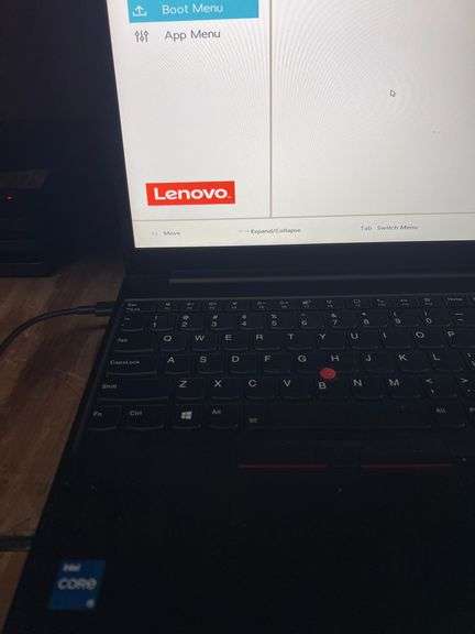 LENOVO THINKPAD E15 LAPTOP WITH CORE i5 INTEL, POWERS ON NO MEMORY