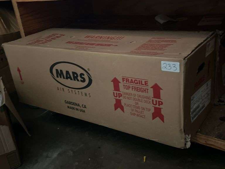 MARS AIR SYSTEMS MODEL HV2144-3UA-TS INDUSTRIAL AIR CURTAIN 115V 1PH 60Hz 1HP IN TITANIUM SILVER COLOR PULLED FROM WORKING ENVIRONMENT WITH BOXES INCLD.