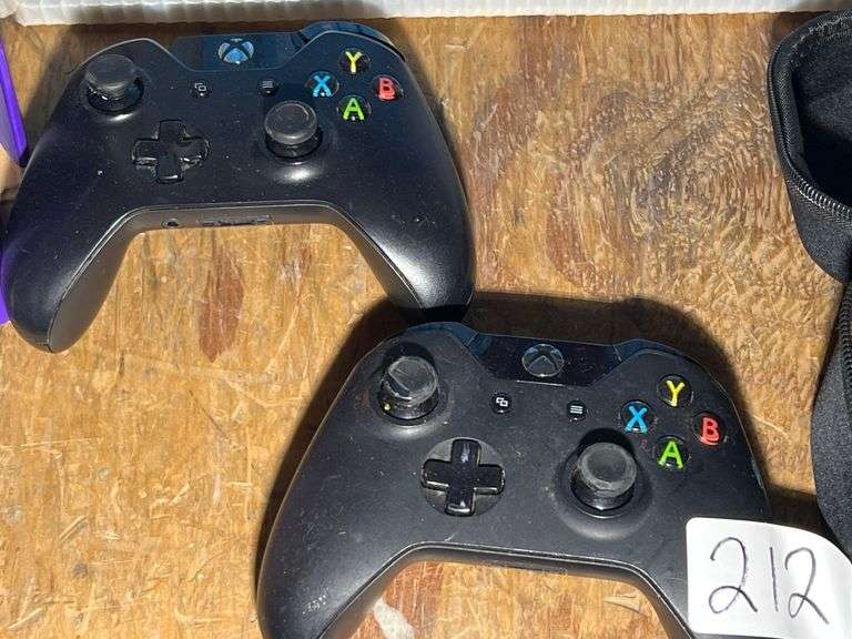 WIRELESS CONTROLLERS FOR XBOX ONE, (2) MISSING BATTERY PACK
