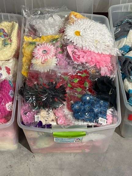 NEW FAUX FLOWERS USED FOR HAIR CLIPS AND ARRANGEMENTS, SOLD PER BUNDLE