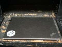 LENOVO THINKPAD E14 LAPTOP ORIGINALLY WITH CORE I5 INTEL NO MEMORY BUT POWERS ON