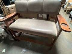 AMERICAN HERITAGE SPECTATOR POOL BENCH APROX 50"x23"x46"