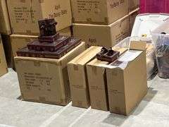 6"SQ. x 2" GIFT BOX WITH LID ALL BRAND NEW SOLD PER INDIVIDUAL GIFT BOX